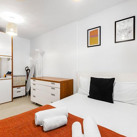 Pass The Keys Modern Tottenham Hale Apartment Perfect For Leisure London Eksteriør billede